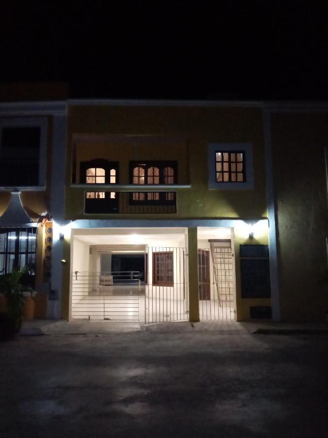 الشقق الفندقية فالادوليدفي  Casa Sisal-Nah المظهر الخارجي الصورة